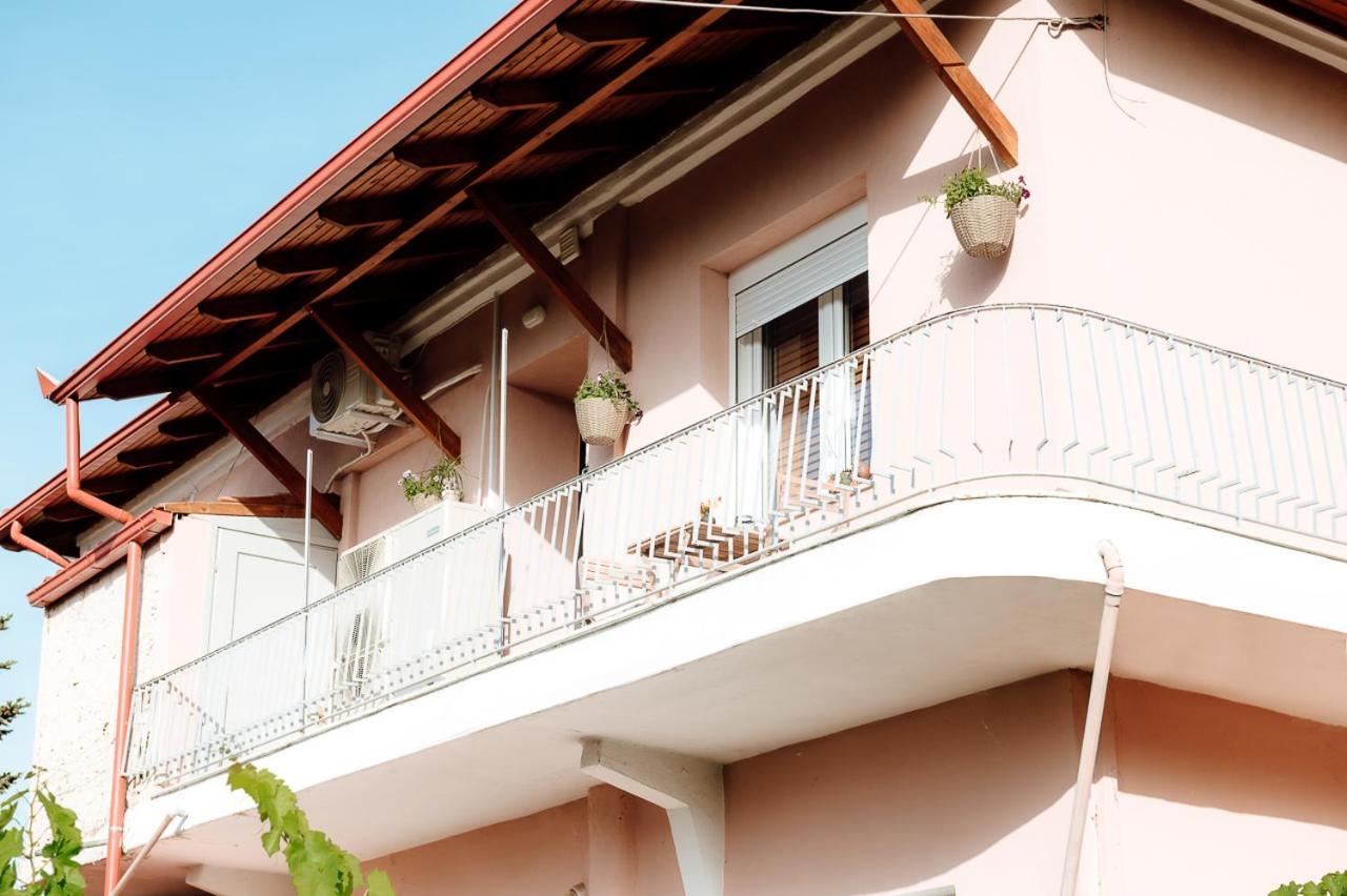 Serenity Hill Veria  Exterior foto